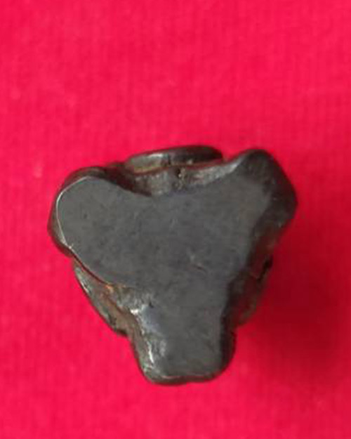 พระปิดตา พิมพ์สามเกลอ เนื้อเมฆพัตร เก่าเดิม ไม่ทราบเกจิ