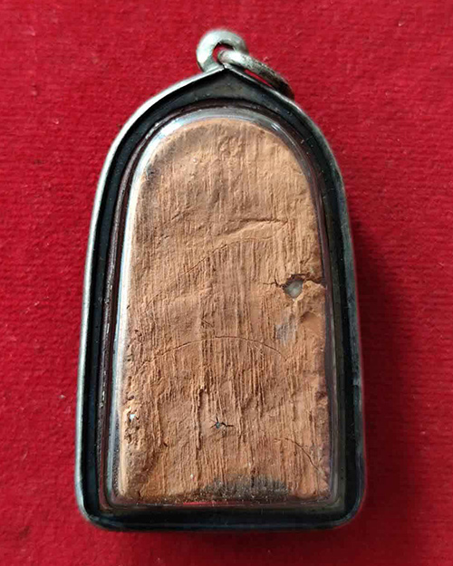 พระพุทธเนื้อดินเผา เลี่ยมกรอบ ไม่ทราบเกจิ