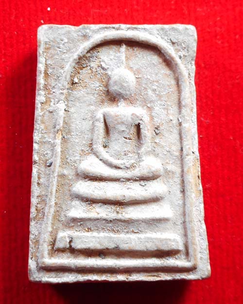 สมเด็จรุ่นแรกหลวงปู่จันทร์ศรี วัดโพธิสมภรณ์จังหวัดอุดรธานี