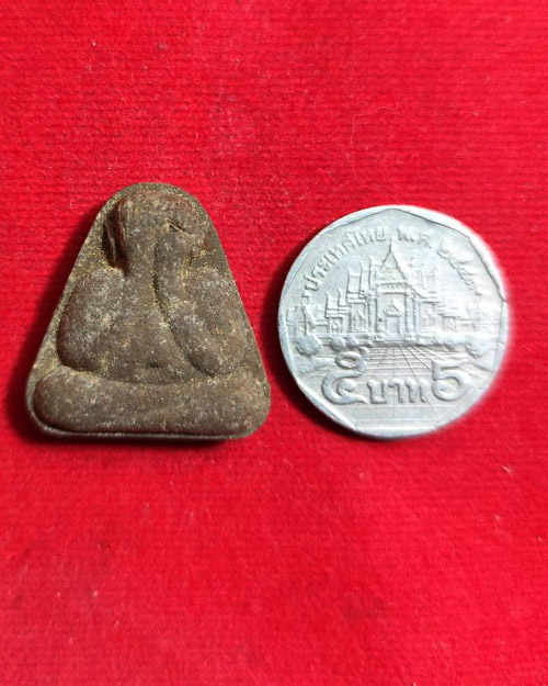 พระปิดตาพิมพ์ใหญ่ หลวงพ่อโอด วัดจันเสน จ.นครสวรรค์ เนื้อผสมว่าน