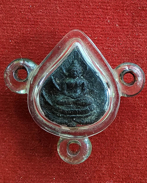 พระผงยอดทรัพย์เนื้อว่าน หลวงปู่คำสิงห์ สุภัทโธ วัดสิงหารินทราราม อ.บึงโขงหลง จ.บึงกาฬ