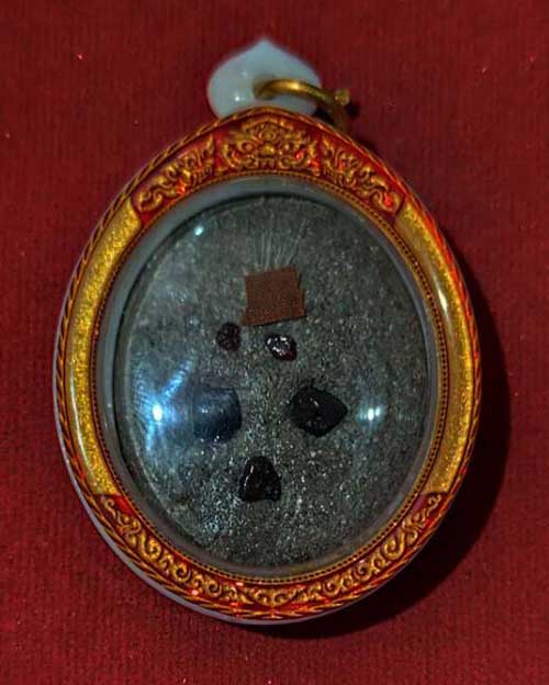 ล็อคเก็ตจัมโบ้ หลวงตามหาบัว ญาณสัมปันโน วัดป่าบ้านตาด จังหวัดอุดรธานี