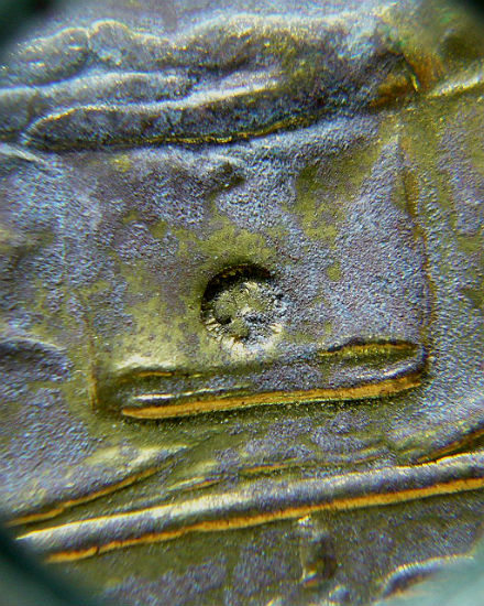 T11.1 แผ่นปั๊มเจริญ ลาภ เนื้อทองเหลือง กรรมการ หลวงปู่ม่น วัดเนินตามาก ชลบุรี #2