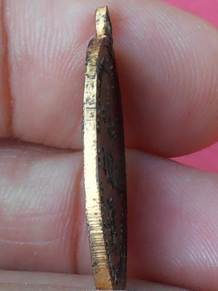 เหรียญหลวงพ่อทองศุข วัดโตนดหลวง เพชรบุรี รุ่นแรก ปี๒๔๙๒