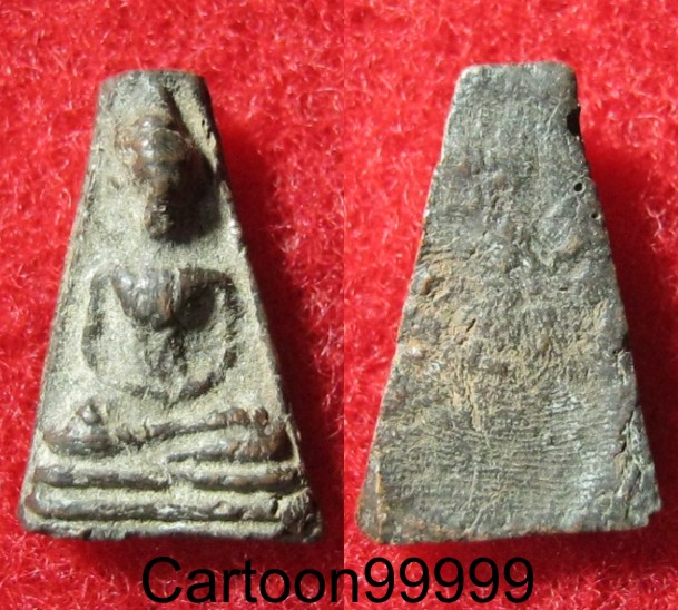 พระผงสุพรรณฯ ย้อนยุค วัดพระธาตุ สุพรรณฯ ครับ ผสมเนื้อเก่า สวย สมบูรณ์ ครับผม