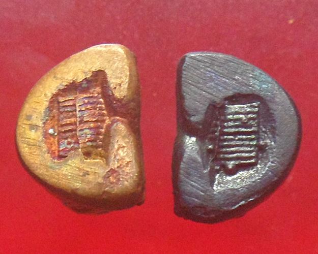 พระปิดตาเนื้อโลหะ ไม่รู้ที่ 100องค์ เคาะเดียวแดง