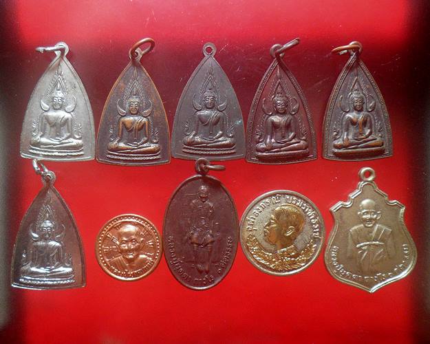 หลวงปู่บุดดาวัดกลางชูศรีเจริญสุข สิงห์บุรี พระที่หลวงปู่ดู่ วัดสะแกยังยกย่องท่านว่าเป็นพระอรหันต์ 6