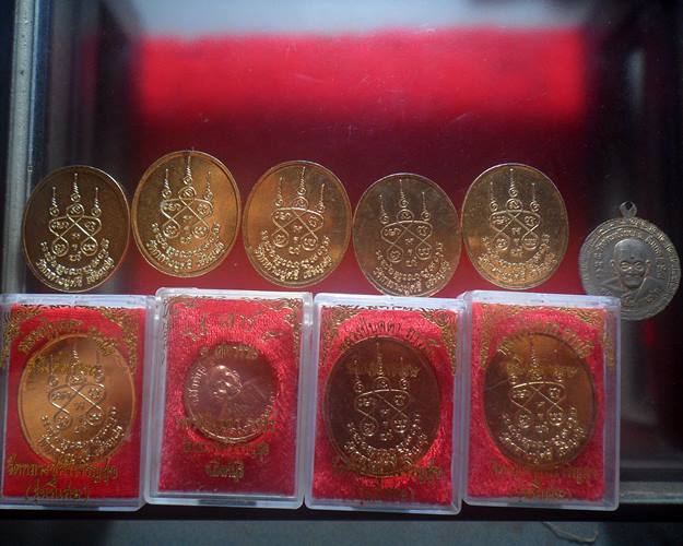 หลวงปู่บุดดาวัดกลางชูศรีเจริญสุข สิงห์บุรี พระที่หลวงปู่ดู่ วัดสะแกยังยกย่องท่านว่าเป็นพระอรหันต์ 3