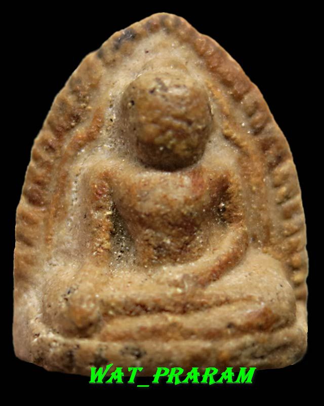 " พระพิมพ์หลวงพ่อโต บางกระทิง หลวงพ่อกุหลาบ วัดรางเข้ จ.อยุธยา ปี2509 เนื้อผงน้ำมัน"