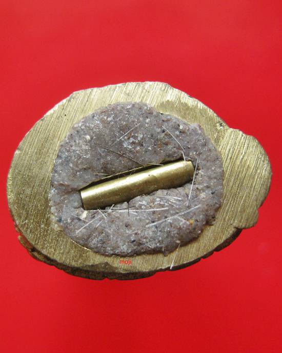 พระกริ่งไจยะเบงชร-วันพญาวัน ครูบาอิน อินโท เนื้อทองจังโก๋ ใต้ฐานอุดผง,เกศา,ตะกรุดทองเหลือง ผิวเดิม