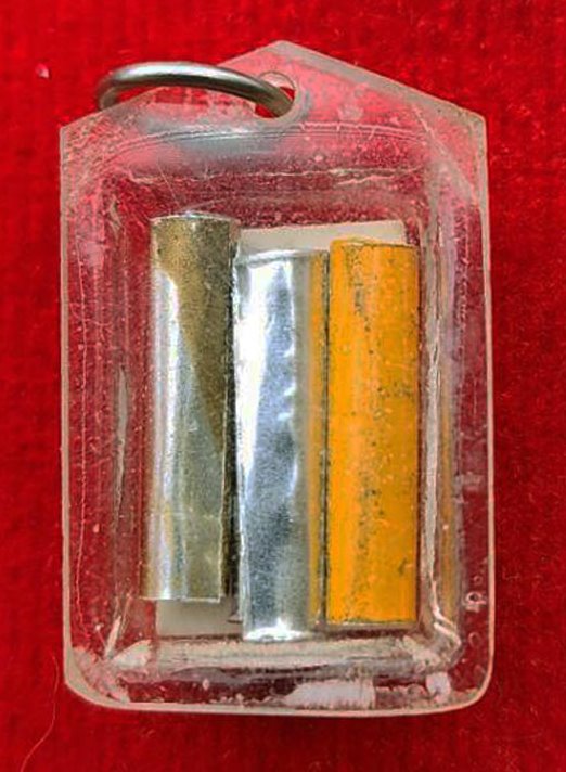 รูปถ่ายแต้มสีหลังตะกรุดหลวงพ่อทบ ธัมมปํญโญ ออกวัดช้างเผือก ปี2519