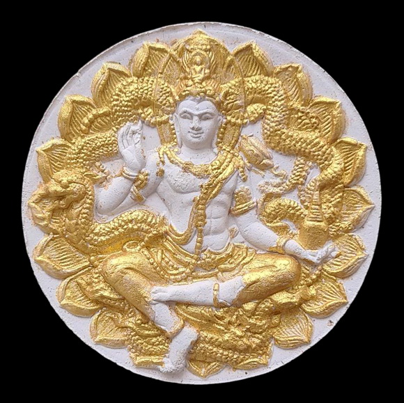 เคาะแรกแดง...สู้แล้วรวย...เนื้อขาวปัดทอง กล่องเดิม / ส่ง ems