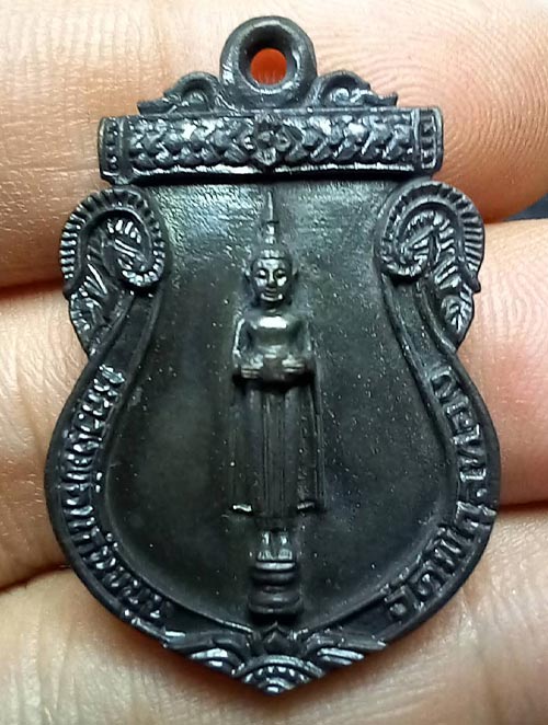 เหรียญหล่อหลวงพ่อแก่นขนุน จ.ราชบุรี