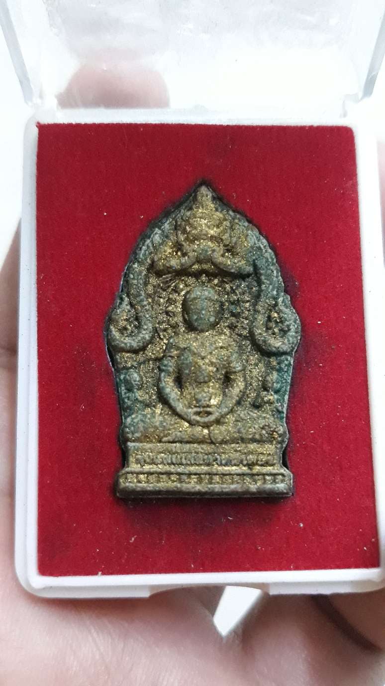 1. ขุนแผนผงเสือใบ พิมพ์เล็ก วัดป่าเลไลย์ สุพรรณบุรี