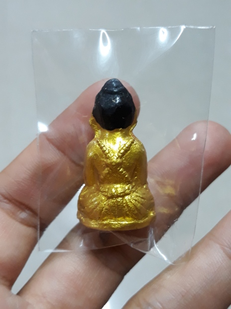 แดงน้อย รุ่น 2 รุ่นเทวดาพารวย เนื้อดินดิบ 7 ป่าช้า หลวงปู่ขุ้ย วัดซับตะเคียน