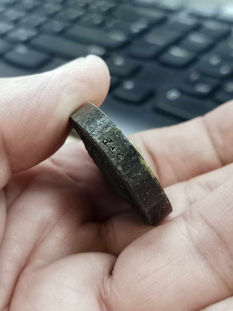 5-35 พระผงหน้าใหญ่ พญาไก่พันล้าน หลวงพ่อพัฒน์ วัดห้วยด้วน นครสวรรค์ 2564 กล่องเดิม