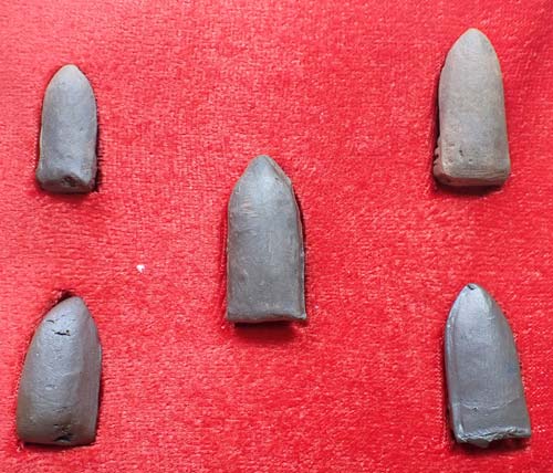 ครบชุด พระรอด เนื้อดิน วัดมหาวัน จ.ลำพูน รุ่น 1 ยมกปาฏิหาริย์สาวัตถีอินเดีย พ.ศ.๒๕๓๕*166