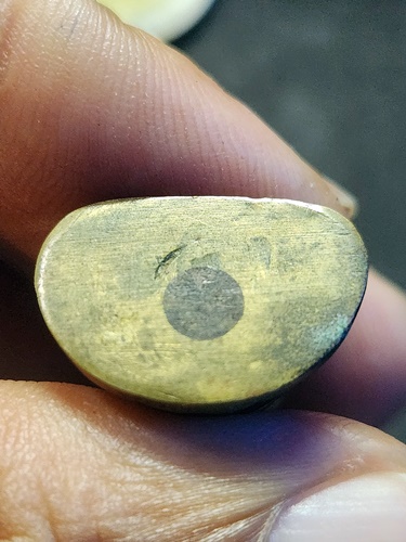 วัดบางคลาน พิจิตร  รูปหล่ออุดกริ่ง หลวงพ่อเงิน  ปี 15 ออกวัดท้ายน้ำ พิมพ์หน้าหนุ่ม