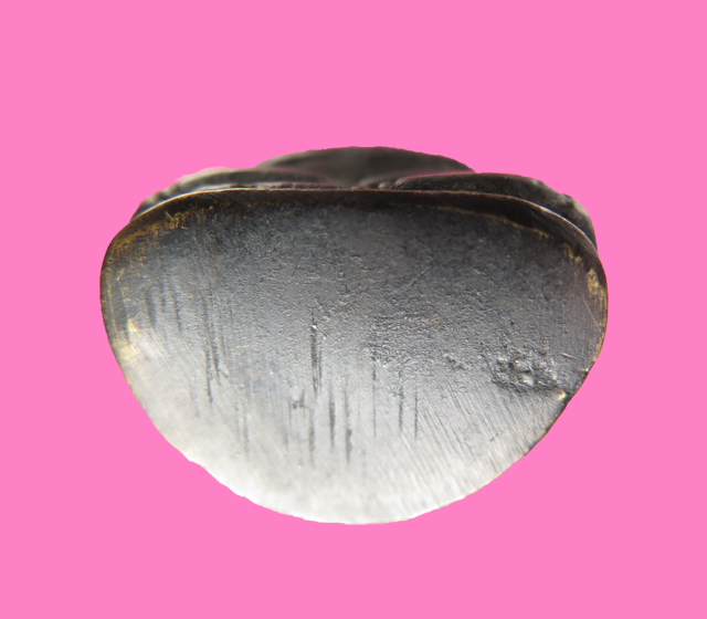 พระกริ่ง พิมพ์พระสังกัจจาย หลวงพ่อขอม วัดไผ่โรงวัว ปี 2497 หายาก