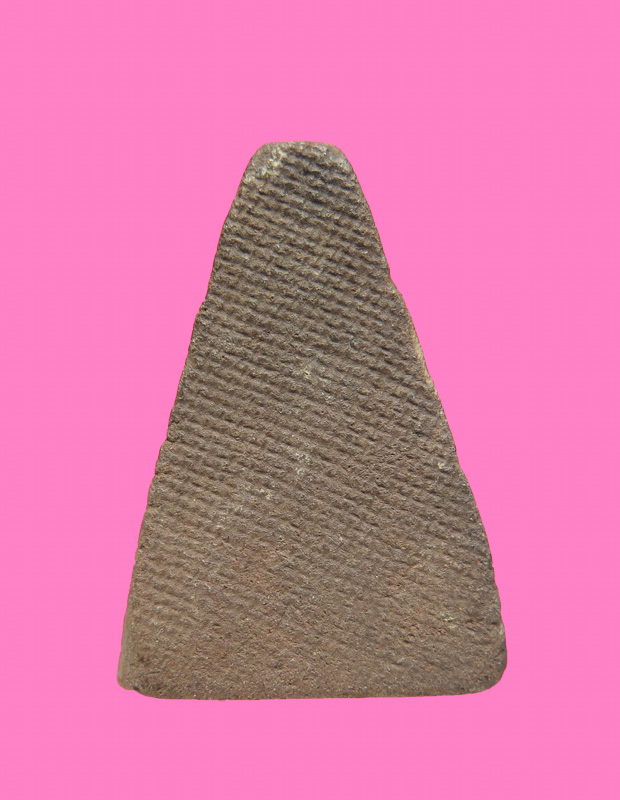 พระผงสุพรรณ เนื้อดิน หลังลายผ้า ไม่ทราบหลวงพ่อ