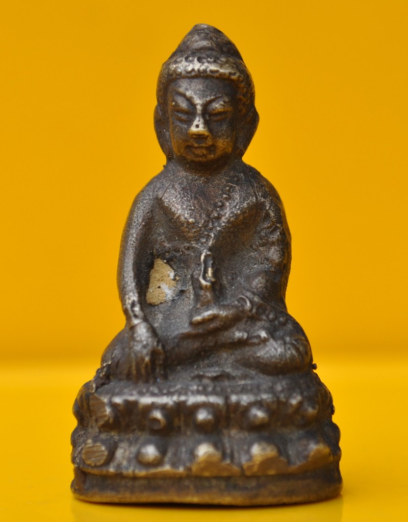 พระกริ่งเฉลิมพล วัดตาก้อง 