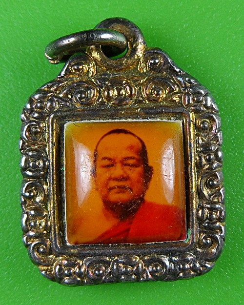 ล็อกเก็ตหลวงพ่อจันทร์ วัดแพรกษา สมุทรปราการ .B604.