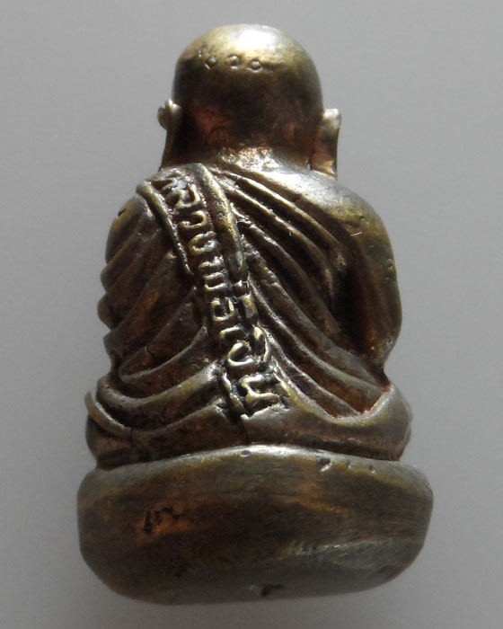 หลวงพ่อเงิน (2)