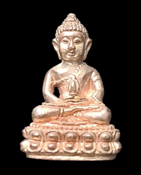 เคาะแรกแดง..พระชัยวัฒน์พูลทอง ๒๕๔๕..นวโลหะ ไม่มีกล่อง..ล.พ.ดำ วัดเขาพูลทอง จ.จันทบุรี / ส่ง ems