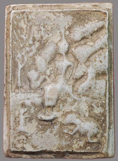 *พระผงมฤคทายวัน ปี๒๔๖๖ ปางป่าเลไลยก์ หลังยันต์ตรีนิสิงเห หลวงปู่นาค วัดหัวหิน ปลุกเสก*