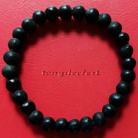 ประคำมือผงว่านเกสร 108 หลวงพ่ออุตตมะ วัดวังก์วิเวการาม อ.สังขละบุรี จ.กาญจนบุรี