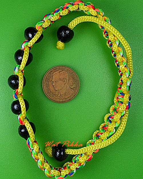 สร้อยข้อมือ วัดหนองปลิง ลพบุรี .C102.