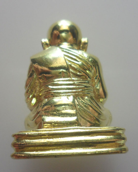 หลวงพ่อทวด พิมพ์เลขใต้ฐาน (ใหญ่) รุ่น ๑๐๐ ปี วัดพุทธาธิวาส อ.เบตง จ.ยะลา ปี๒๕๕๙