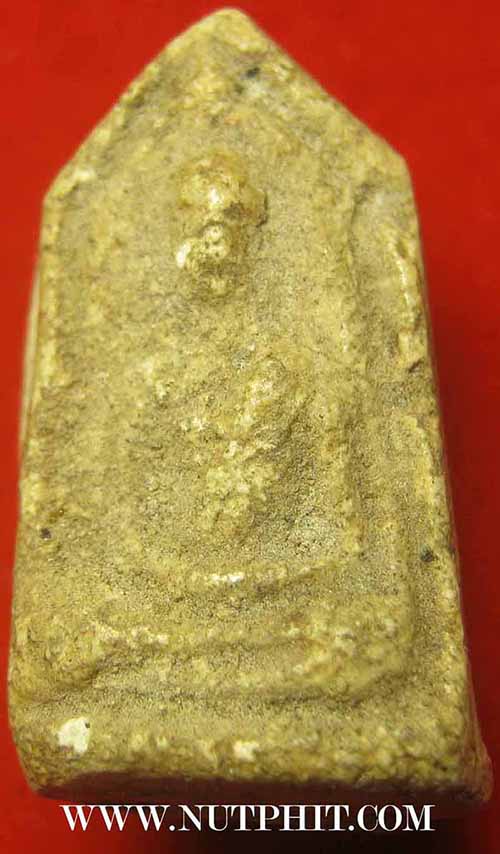 หลวงปู่เผือก วัดกิ่งแก้ว พ.ศ.๒๔๙๖ พิมพ์ห้าเหลี่ยมเล็ก+บัตรรับรองพระแท้*178