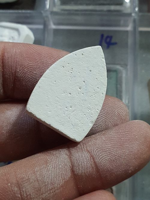 พระผงจักรพรรดิ์ หลวงตาม้า วัดถ้ําเมืองนะ เชียงใหม่