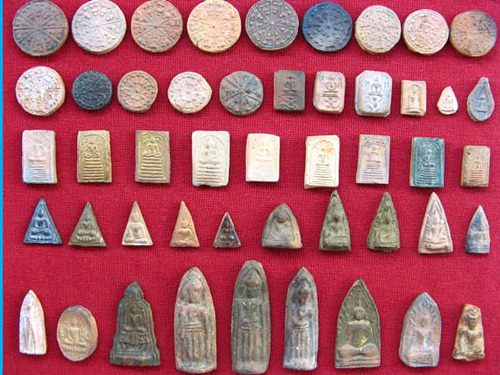 พระสมเด็จพิมพ์ปรกโพธิ์ หลวงปู่ยิ้ม วัดเจ้าเจ็ดใน อยุธยา  ปี 2470 สภาพสวย พร้อมบัตรรับรอง