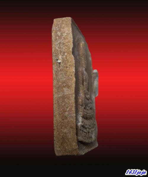 พระสมเด็จสันติสุข หลวงพ่อเอีย วัดบ้านด่าน  ปี ๒๕๑๕ อาจารย์ฝั้น หลวงปู่โต๊ะ หลวงปู่ทิม หลวงพ่อทาบ ปลุ