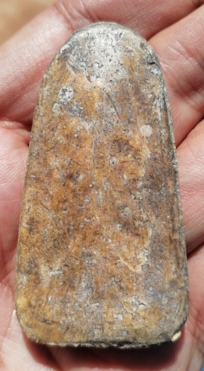 พระสิวลีจัมโบ้ เนื้อผงน้ำมัน(มีกระเทาะมุมล่างซ้าย หลวงพ่อกวย​​ วัดโฆษิตาราม​ จ.ชัยนาท​ เคาะเดียว