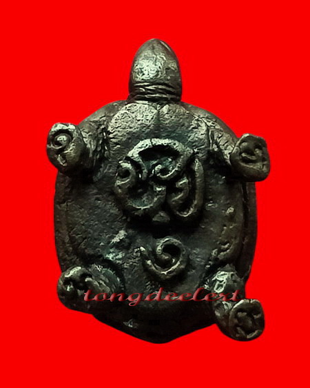 พญาเต่าเรือนหลวงพ่ออุตตมะ วัดวังก์วิเวการาม จ.กาญจนบุรี ของดีที่มีประสบการณ์สูงค่ะ