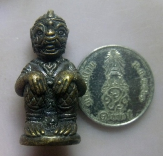 **เบา​ๆ​**หนุมาน เนื้อโลหะผสม ตอกโค้ดใต้ฐาน ไม่ทราบที่**สวยๆ เชิญชมครับ