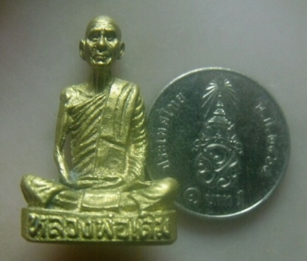 **เบาๆ**รูปหล่อหลวงพ่อเดิม วัดหนองโพ จ.นครสวรรค์ เนื้อโลหะผสม**สวยๆ