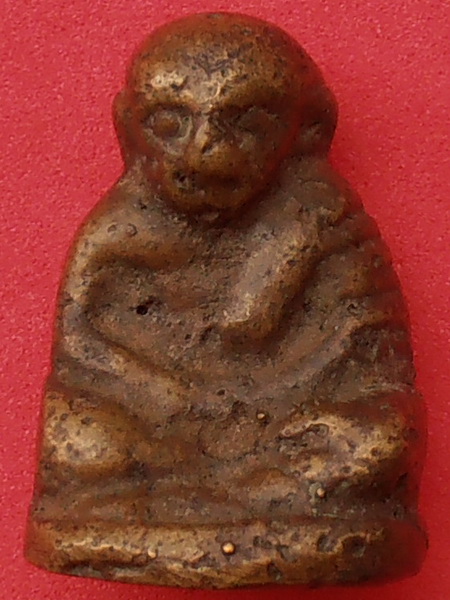 รูปหล่อหลวงพ่อเงิน วัดบางคลาน