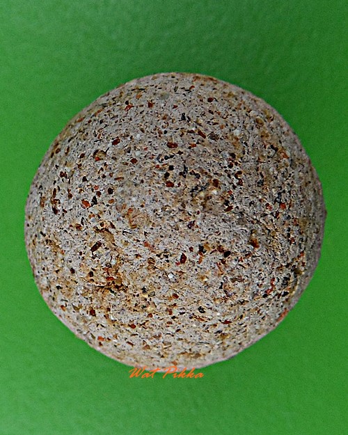 ลูกอมหลวงพ่อสี วัดไผ่เงินโชตนาราม กทม. .D312.