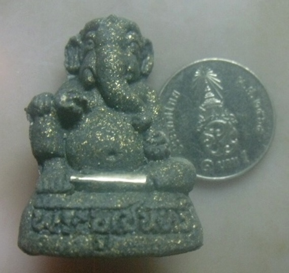 **เบาๆ**พระอุเชนทร์ เนื้อว่าน๑๐๘ รุ่น โคตรเศรษฐี๑ พ่อท่านคล้าย วัดสวนขัน ปี๒๕๖๒**ัฝังตะกรุดเงิน สวยๆ