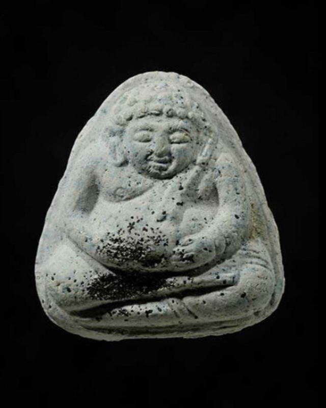 พระสังกัจจายน์วัดประสาทบุญวาสปี2506ผสมผงพระสมเด็จบางขุนพรหมหลังโรยผงตะไบพระกริ่ง