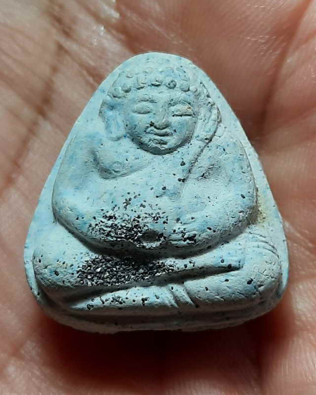 พระสังกัจจายน์วัดประสาทบุญวาสปี2506ผสมผงพระสมเด็จบางขุนพรหมหลังโรยผงตะไบพระกริ่ง