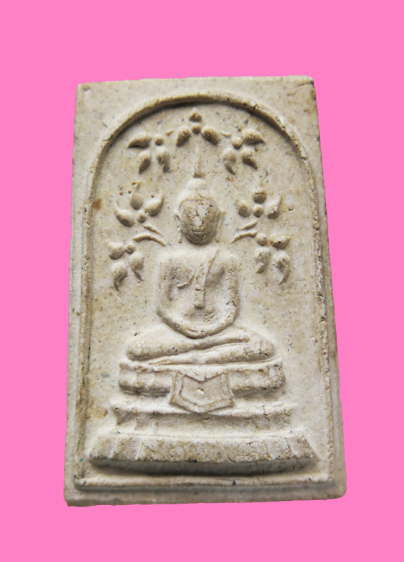 สมเด็จปรกโพธิ์ ฐานผ้าทิพย์ หลังเคยมีตราวัด 