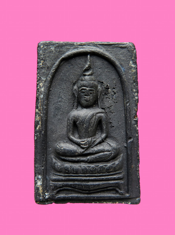 พระผงพิมพ์สมเด็จ หลวงพ่อกล้าย วัดหงส์รัตนาราม บางกอกใหญ่ ธนบุรี ปี 2485 เนื้อผงใบลาน (พิมพ์นิยม)