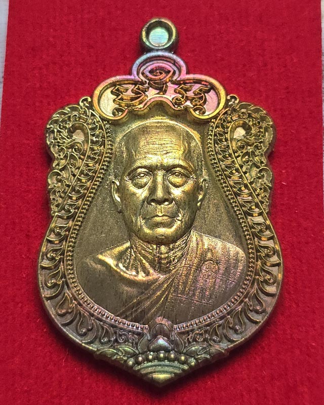 หลวงพ่อทอง วัดบ้านไร่ จ.นครราชสีมา รุ่นปาฏิหาริย์2 EOD เนื้อทองแดง พร้อมกล่องเดิม