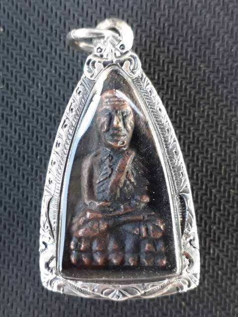 หลวงปู่ทวด พิมพ์เตารีด วัดคอกหมู 