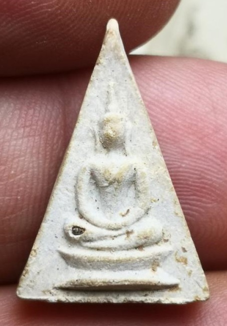 นางพญาหลวงพ่อคูณปริสุทโธ รุ่น"คูณลาภ"ผสมผงวัดระฆัง,ลูกอมหลวงปู่ทิม,ลูกอมหลวงพ่อพริ้ง ฯลฯ ปี2517